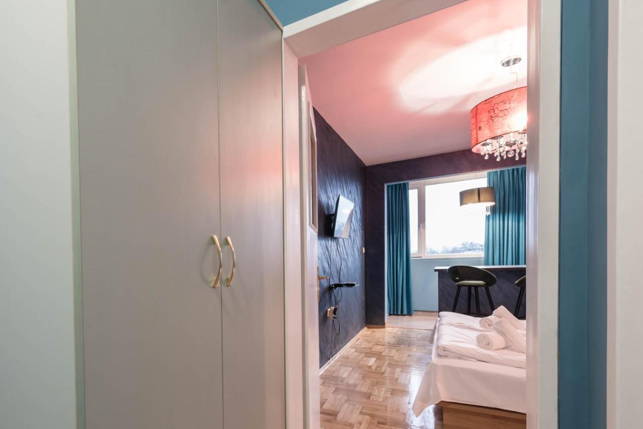 Private Studio In The Centre Varna Dış mekan fotoğraf